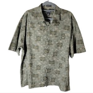 St. John's Bay button down short sleeve island style men shirt size XL